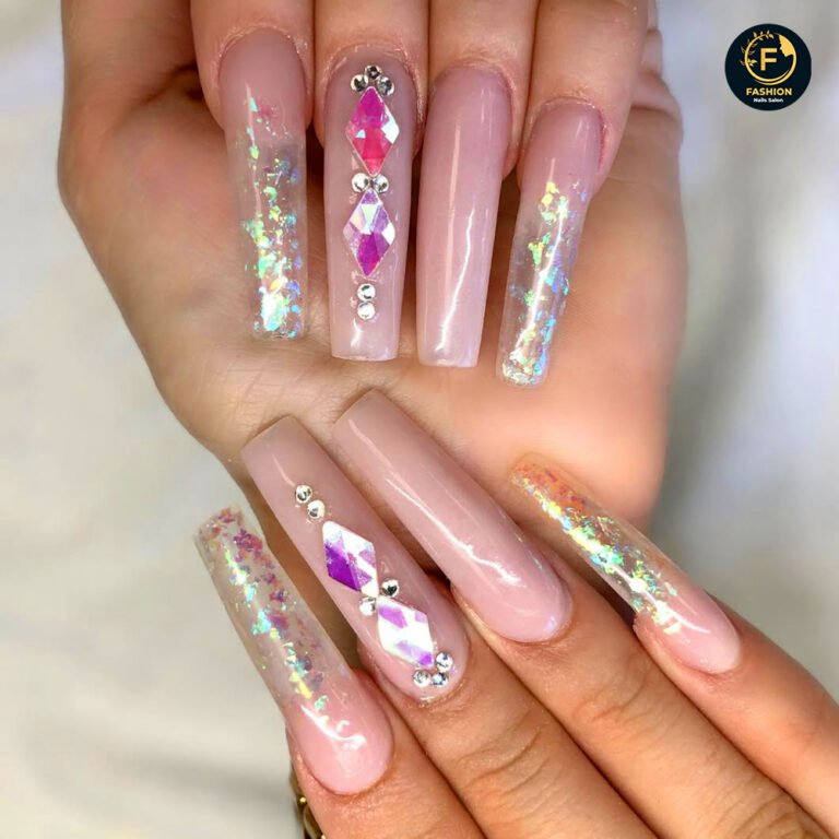 fashionnails_sg_1765987686_3789701842822074904_3589226246
